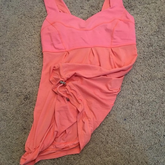Lululemon Tank - Picture 3 of 5